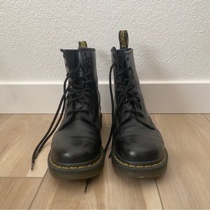 Doc Marten Black 1460 Boots in Size 7